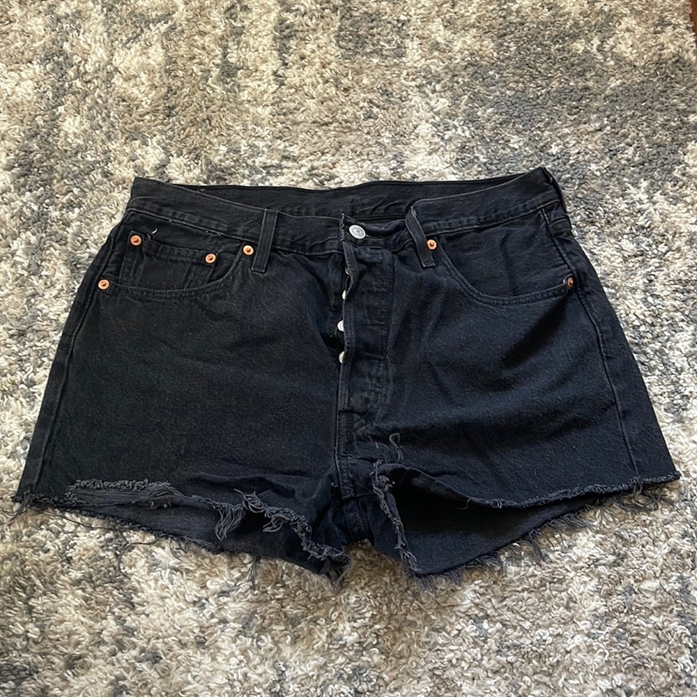 Black Levi Shorts W33
